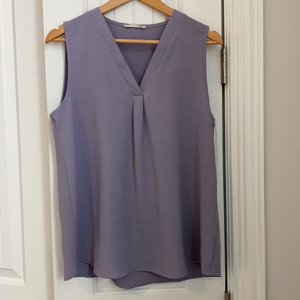 entro sleeveless blouse